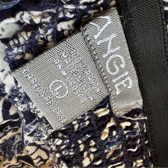 Angie Pants Blue Cream Wide Leg 100% Rayon Casual Cropped Bohemian Pants - Picture 7 of 7